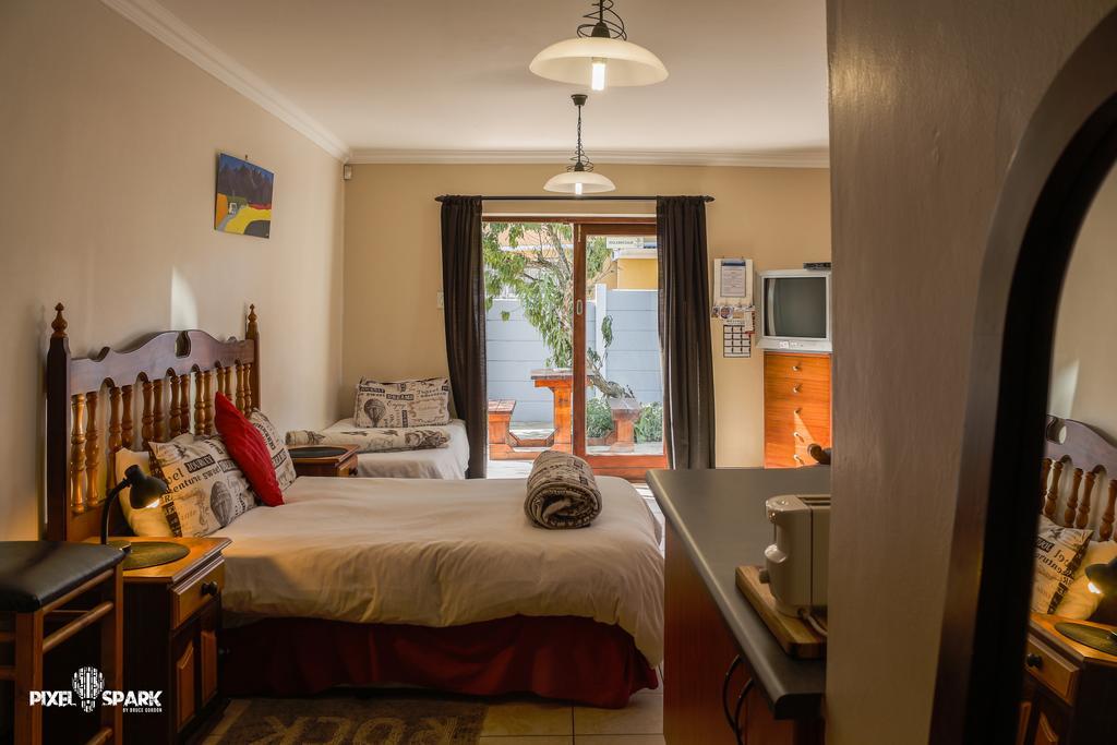Tyday Accommodation Puerto Elizabeth Exterior foto
