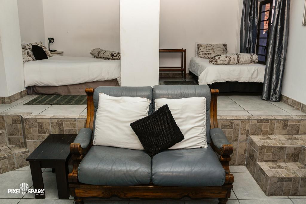 Tyday Accommodation Puerto Elizabeth Exterior foto