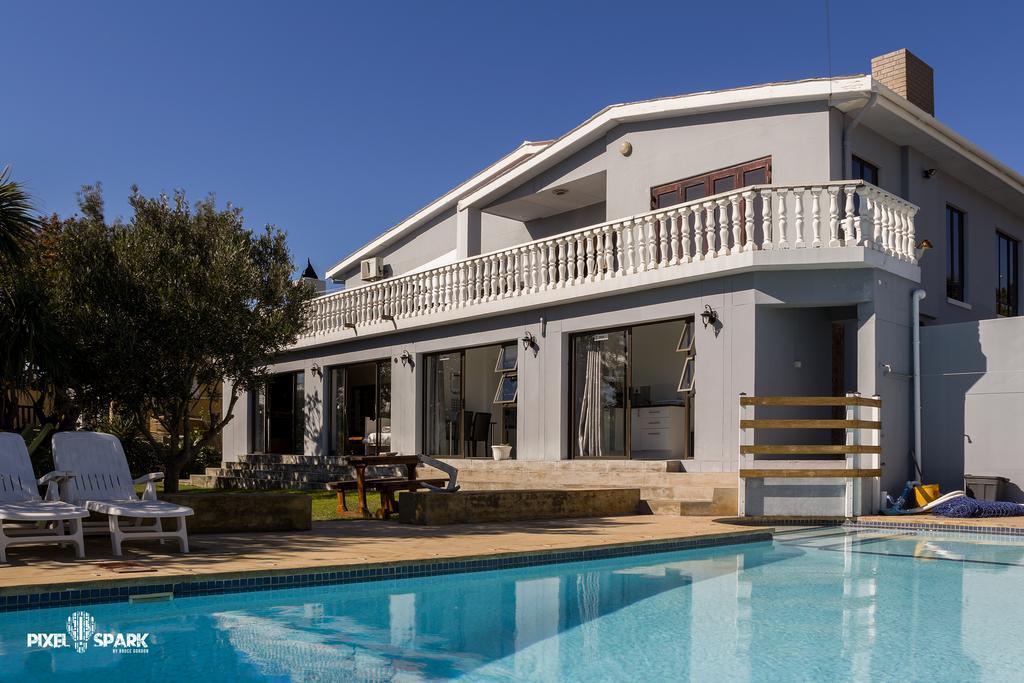 Tyday Accommodation Puerto Elizabeth Exterior foto
