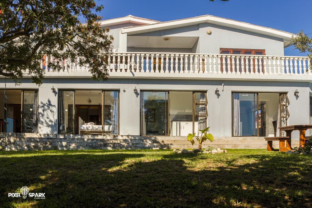 Tyday Accommodation Puerto Elizabeth Exterior foto